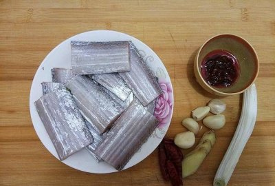 ​带鱼怎么腌制,带鱼的腌制方法和步骤