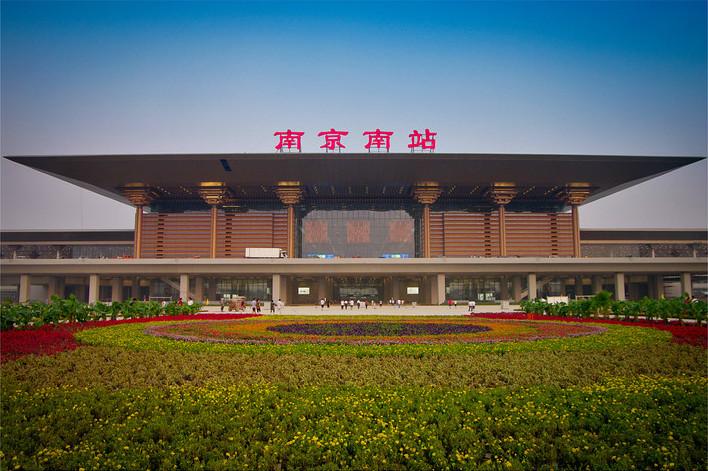 华东城市综合实力排名（华东地区包括哪几个省市）