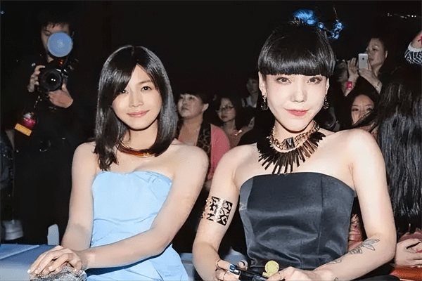好声音歌手吴莫愁现状(吴莫愁去哪了)