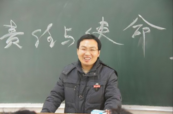 005感动中国十大人物洪战辉（18年前那个带着妹妹上大学，感动全中国洪战辉，后来怎么样了）"