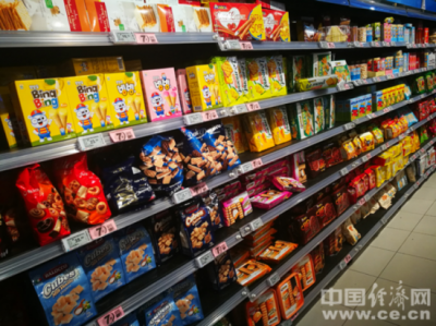 ​跳跳糖为什么会跳的原理（跳跳糖为什么会跳？它真的会爆炸吗？）