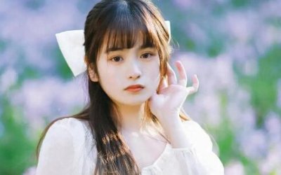 ​聊天怎么和女生打开话题？扮演熟人消除陌生感