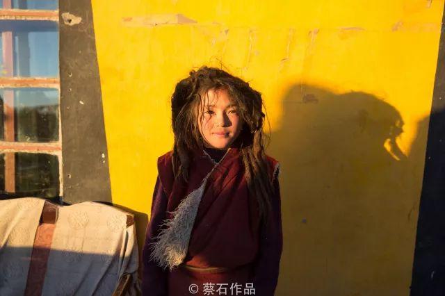 什么是人文摄影及其特点？丨蔡石人文摄影分享