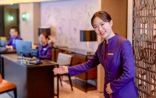 酒店试睡员是什么，为什么年薪40万，干的人却很少呢？
