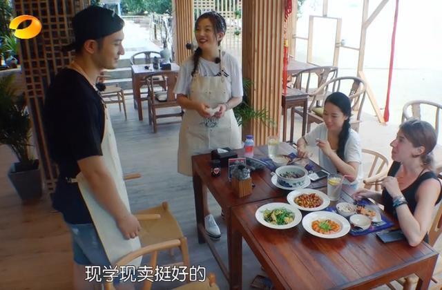 黄晓明居然还有两幅面孔，是经历了什么？