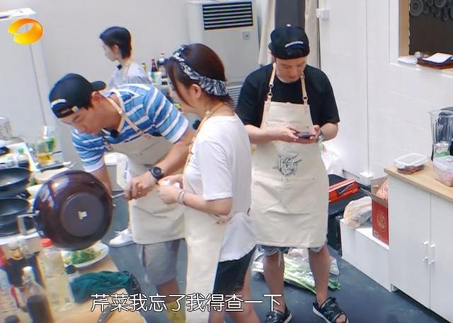 黄晓明居然还有两幅面孔，是经历了什么？