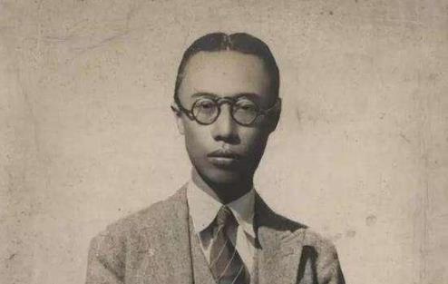 溥仪一生为何不能生育？小时候被宫女玩弄，令他后半生幸福被剥夺