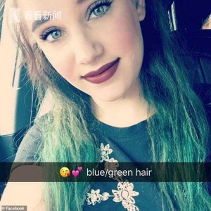 ​悲哀! 两女儿锁车内15小时惨死, 20岁妈妈只顾和朋友狂欢