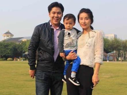 港媒曝郭晶晶离婚，她9字回应引热议，网友：不愧是奥运冠军