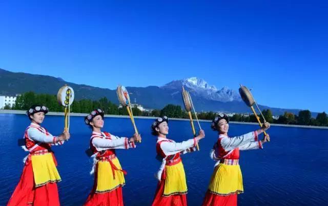 元旦小长假，丽江送你一本赏春秘笈