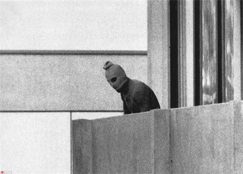 1972年慕尼黑惨案，奥运史上最严重恐怖袭击，图8被捕恐怖分子