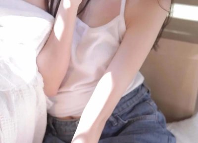 ​女生说晚上好怎么高情商回复她，女生对你说晚上好怎么回复