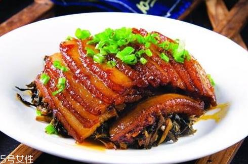 扣肉蒸多长时间 一个小时左右