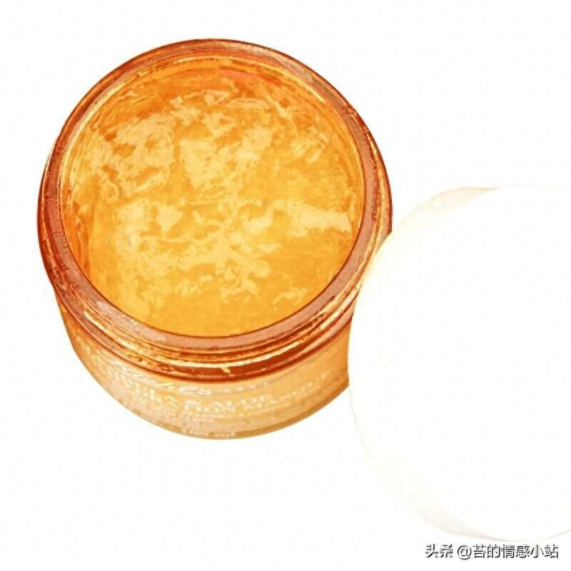 面膜有百媚千种，我独爱“科颜氏金盏花舒缓保湿面膜”这一种