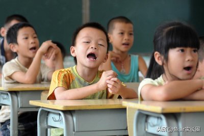 ​51talk英语自然拼读靠谱吗？吐血测评后，给家长2点忠告