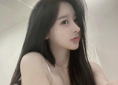 ​第三次去男友家，男友上楼拿手机，隔壁大姐塞我一张纸条，惊呆了