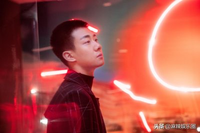 ​高至霆被问喜欢的理想型 这个回答让人无话可说
