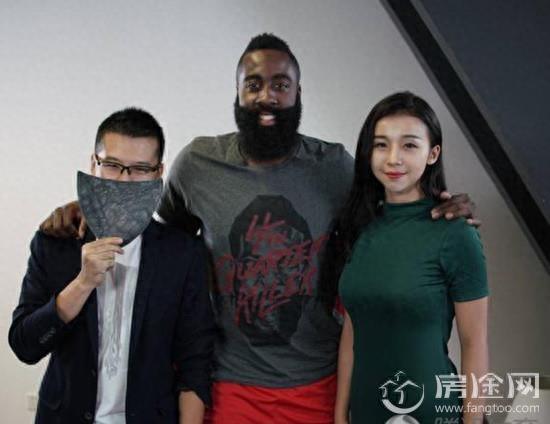 NBA最前线美女主持张曼源给你带来NBA最新消息