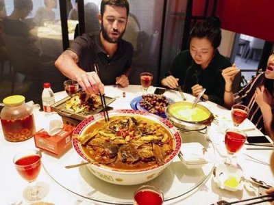 ​旺顺阁鱼头泡饼 独特美味香飘京城