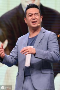 ​老戏骨张嘉译，暑期新剧《少年派》，演绎佛系老爸