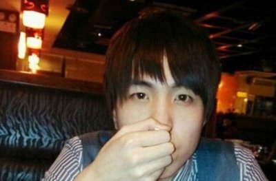 ​LOL：小漠提亲慕诗琪成功 七年爱情长跑终于跑到了终点
