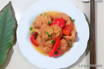 ​家常菜之红烧豆腐泡，一咬下去，满口汤汁，下饭神器