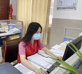 ​“准新娘”陈潇潇：推迟婚期 一线战“疫”