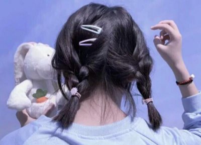 ​“女儿，你买了房，先给弟弟结婚用！”姑娘这样回答，母亲沉默了