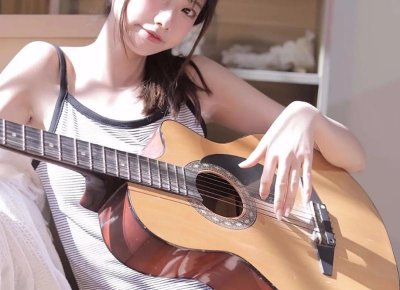 ​鹿晗的女朋友是谁，鹿晗和关晓彤相恋四年