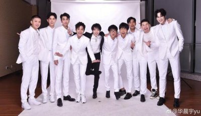 ​华晨宇、于朦胧、欧豪13快男重聚集，又是一批人的热血时光