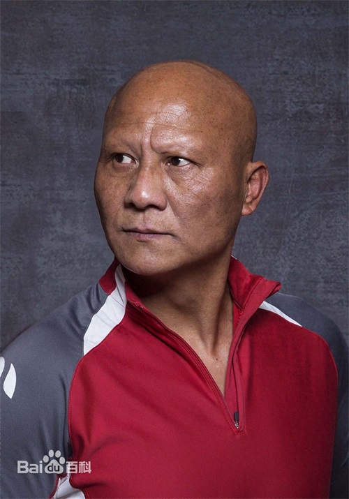 计春华与杜玉明是什么关系？这两个人长的太像了