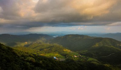 ​组图｜红安老君山：无限风光在险峰