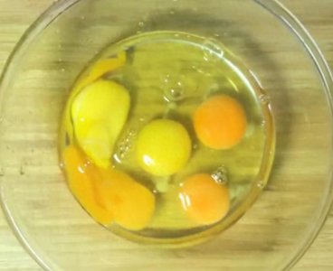 蛋饺吃起来还能这么香，简单几步，美味又营养，出锅一盘都不够吃