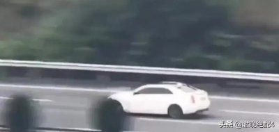 ​还记得那年凯迪拉克追高铁事件吗