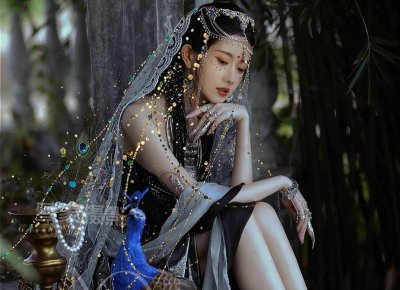 ​聊天冷场了，怎么重启话题让聊天继续聊下去？