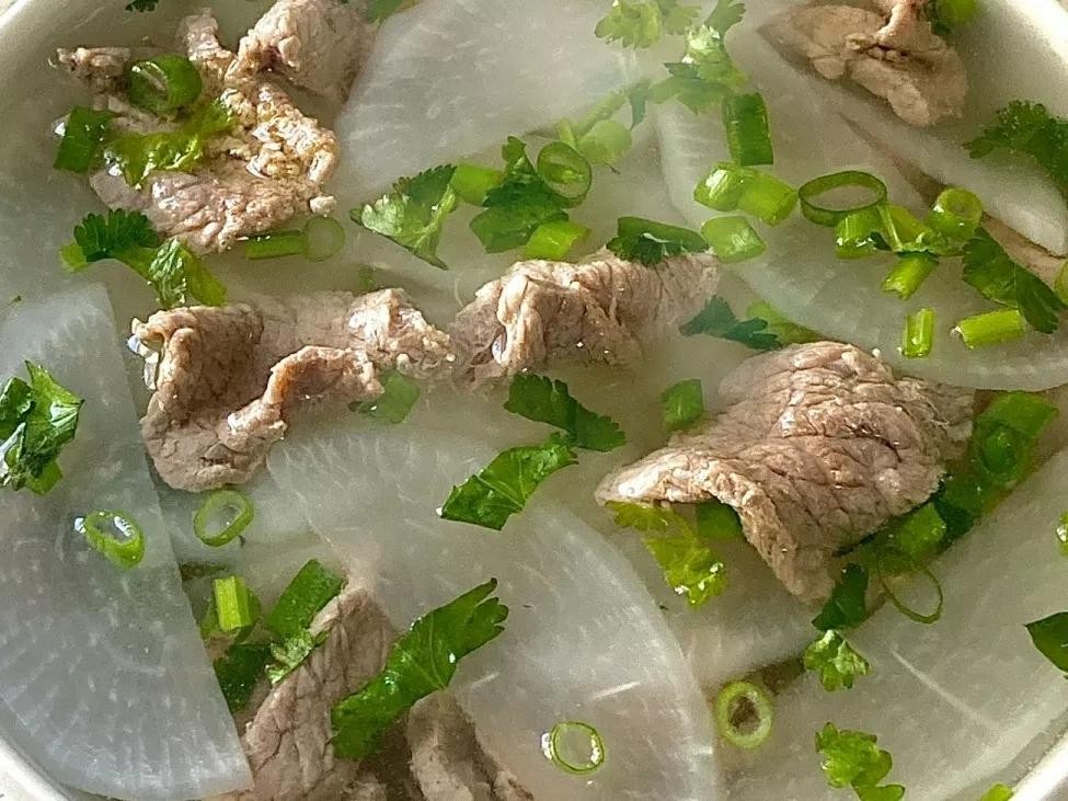 清淡营养餐食谱大全（8道清淡营养的清汤美食做法分享）-
