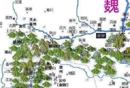 诸葛亮挥泪斩马谡的故事（三国之典故挥泪斩马谡）-