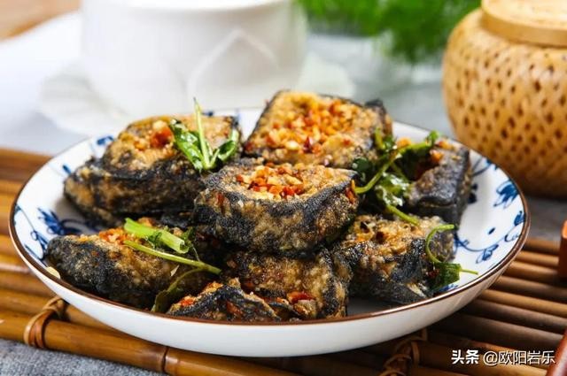 超适合出游的特色美食好吃到爆（国内最好吃的7条美食旅行路线）(19)