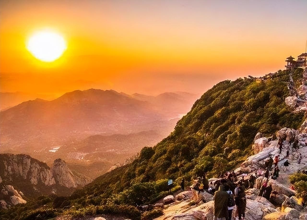 5元背面的风景是哪里(五元背面是哪里的风景)