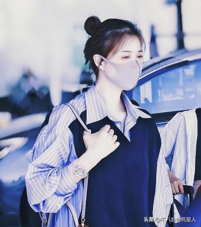这6位当红女星的素颜照你都看过吗（这7位光鲜亮丽的女星）(20)