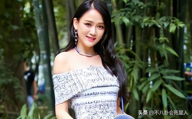 这6位当红女星的素颜照你都看过吗（这7位光鲜亮丽的女星）(7)