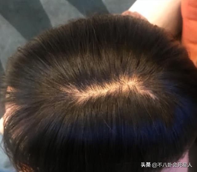 这6位当红女星的素颜照你都看过吗（这7位光鲜亮丽的女星）(15)