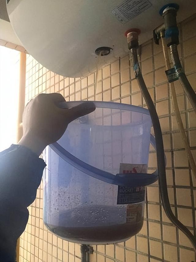 电热水器会不会爆炸（家里用电热水器的要注意）(5)