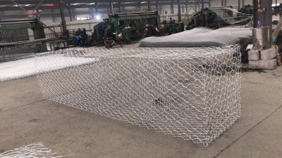 ​石笼网多少钱一平？石笼网规格型号，石笼网厂家批发