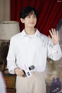 ​成毅像李宏毅？成毅像白敬亭？
