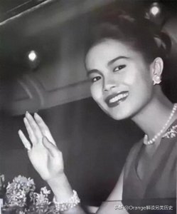 ​她是国王的唯一挚爱，却爱上保镖-泰国王后诗丽吉的跌宕一生