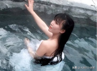 ​李子柒曾做DJ时有多炫酷？穿红紧身衣扎高马尾，帅得让人不敢认