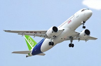 ​国产大飞机三剑客齐聚珠海航展，C919订单破千迎来腾飞