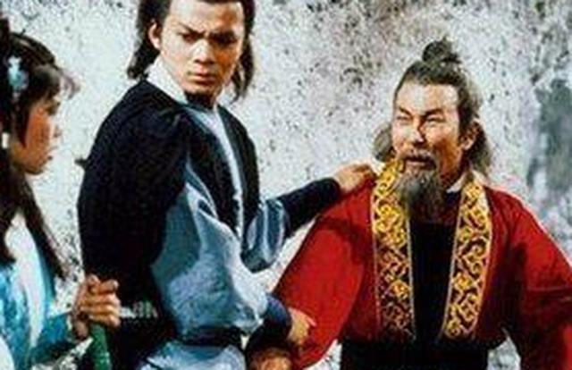 射雕英雄传中藏着一个高手，武功力压华山五绝！