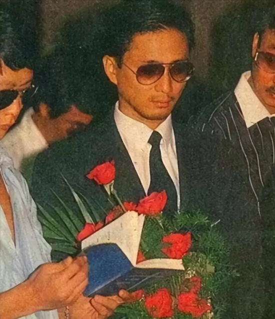 “俏黄蓉”翁美玲为什么要死？为情所困是事实但法医的细节令人深思